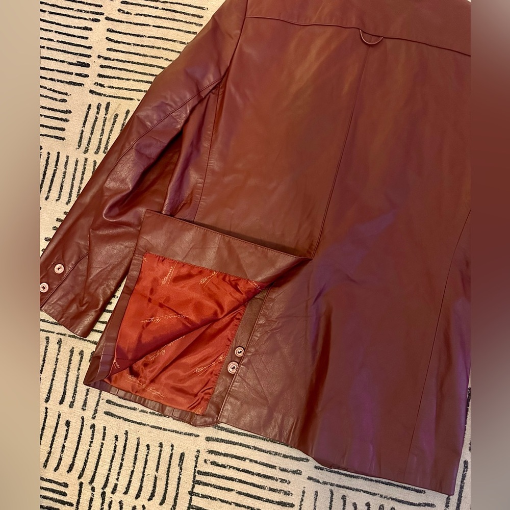 Etienne Aigner Burgundy Leather Jacket - Picture 8 of 9